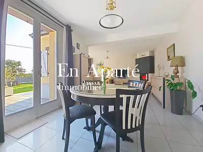 Maison, 160 m²