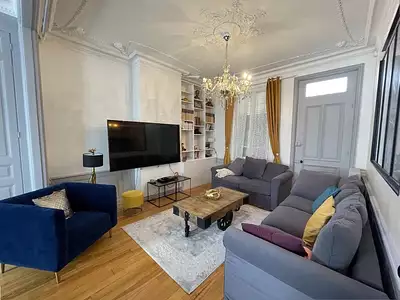 Maison, 166 m²