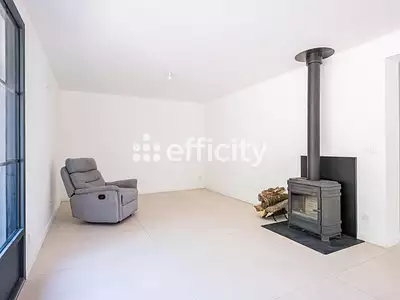 Maison, 215 m²