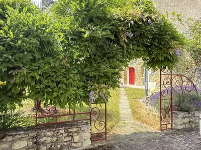 Maison, 221 m²