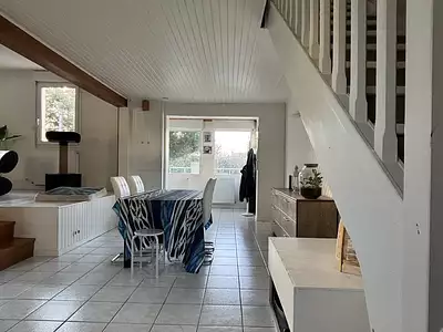 Maison, 89 m²