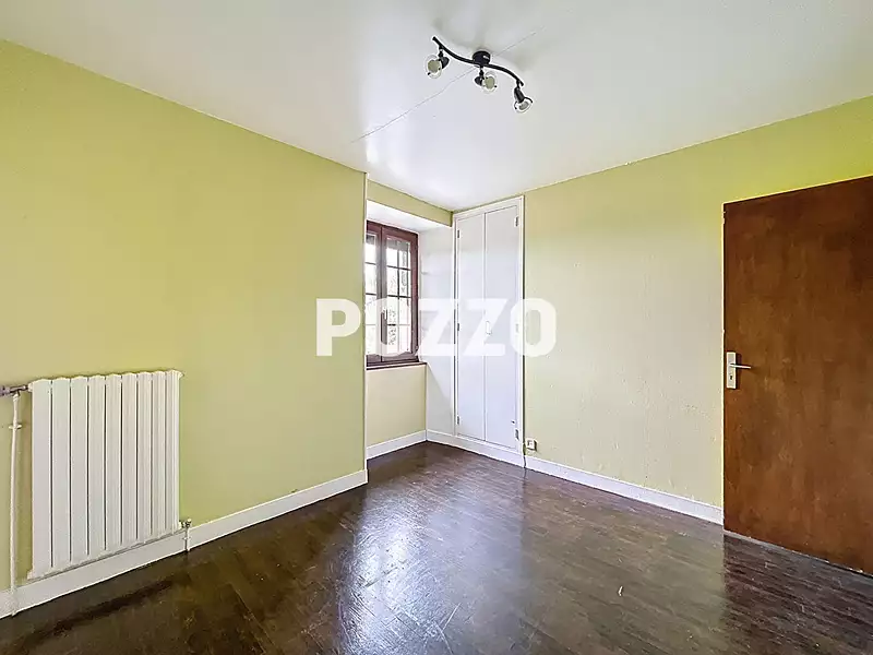 Maison, 165 m²