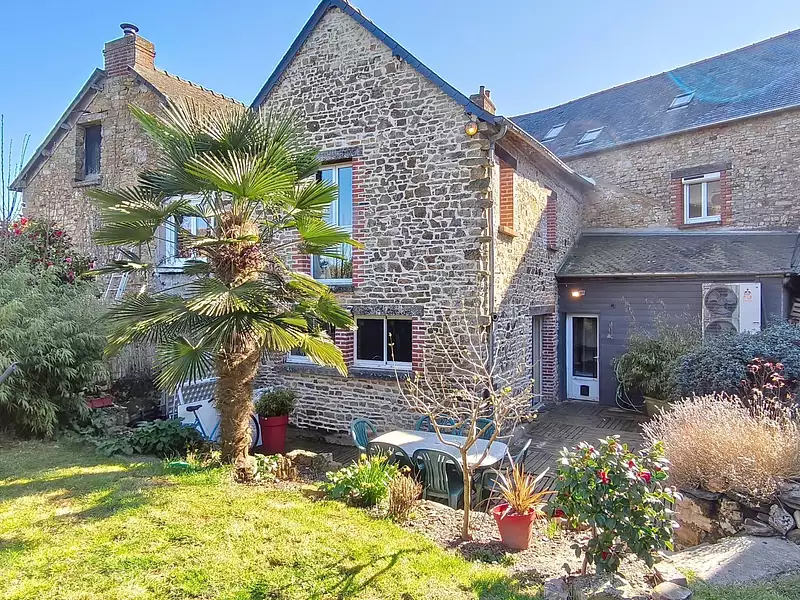 Maison, 210 m²