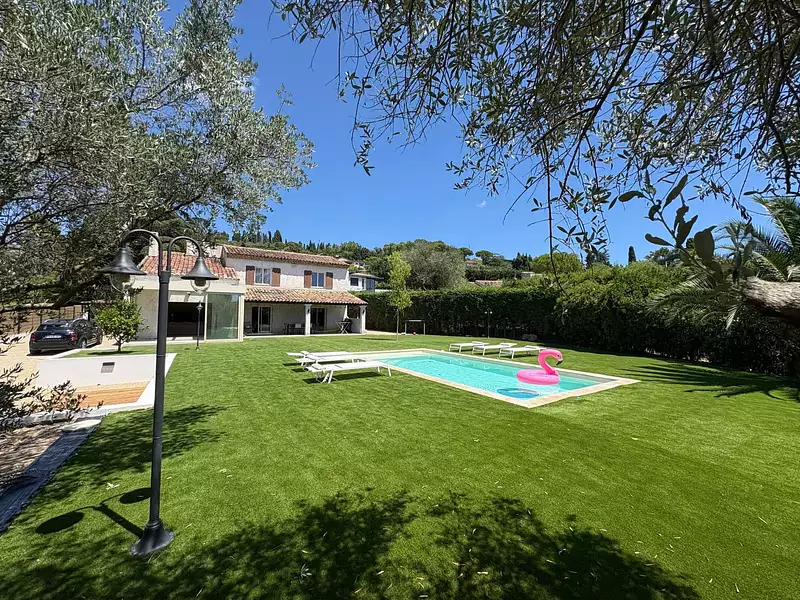 Maison, 209 m²