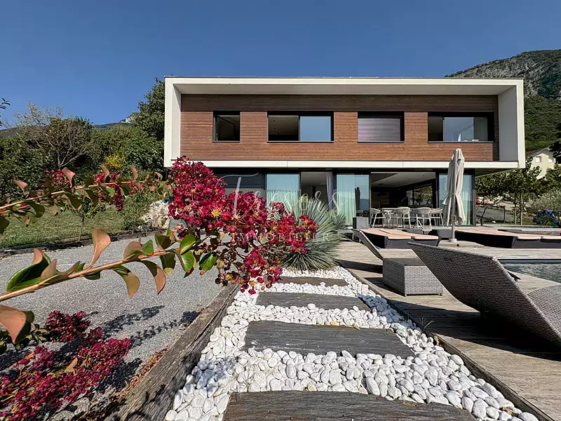 Maison, 186 m²