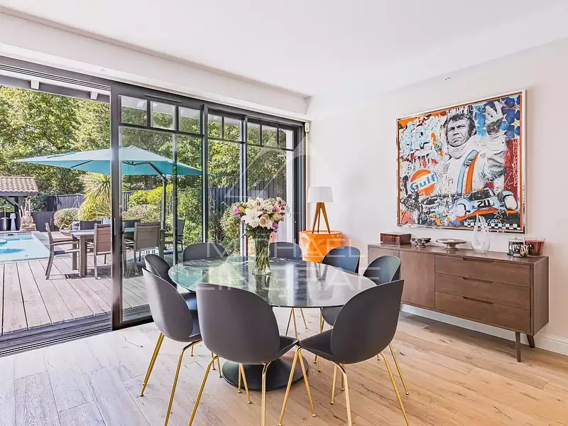 Maison, 198 m²