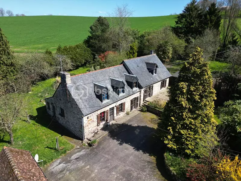 Maison, 200 m²