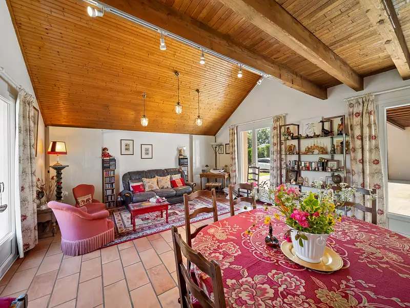 Maison, 228 m²