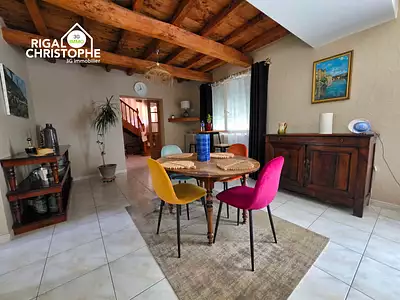 Maison, 198 m²