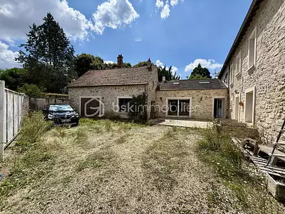 Maison, 240 m²