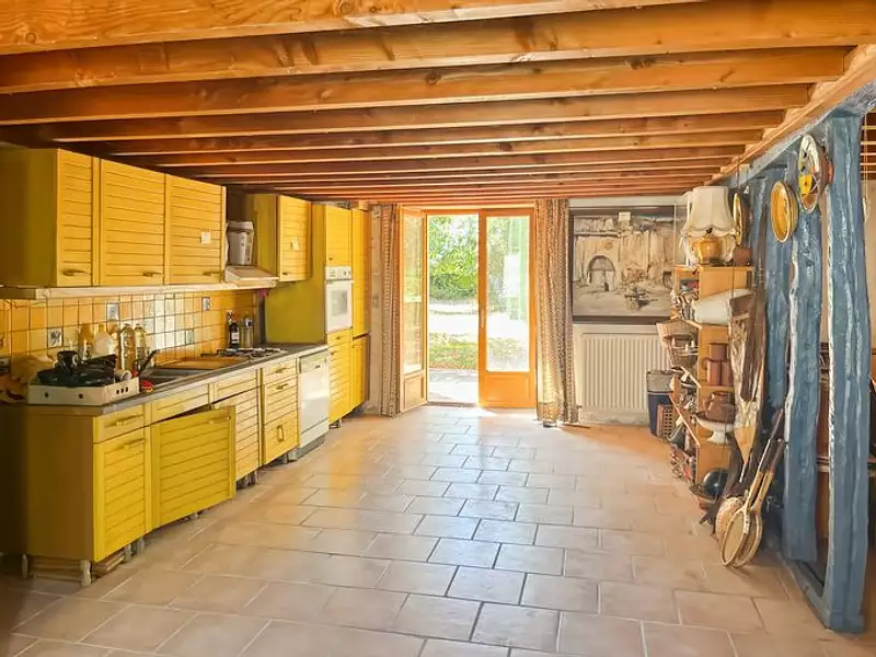 Maison, 355 m²