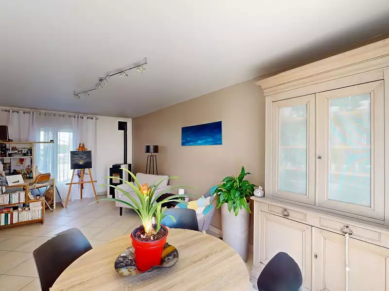 Maison, 89 m²