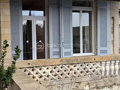 Maison, 250 m²