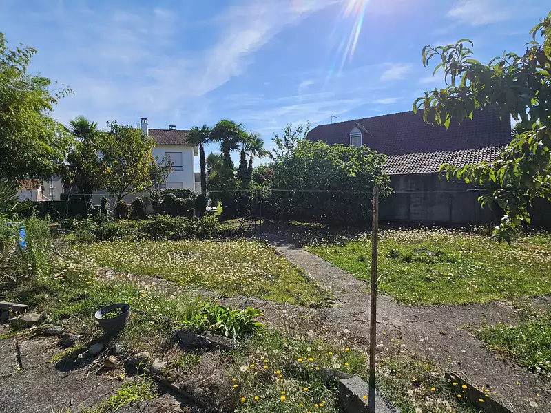 Maison, 240 m²