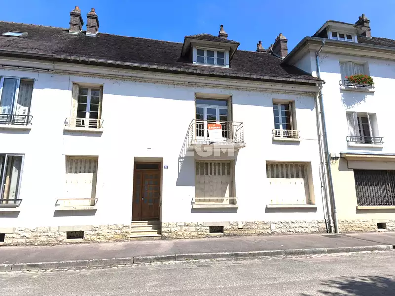 Maison, 167 m²