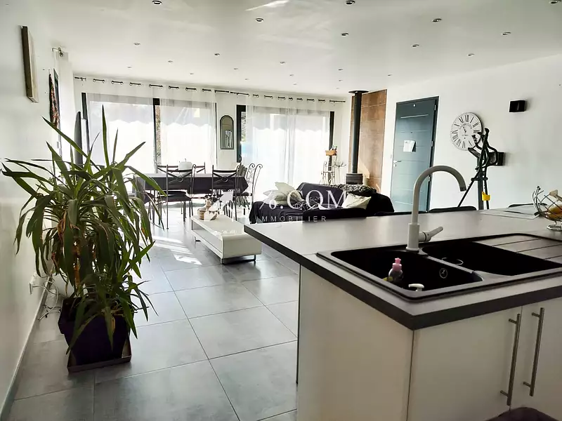 Maison, 115 m²