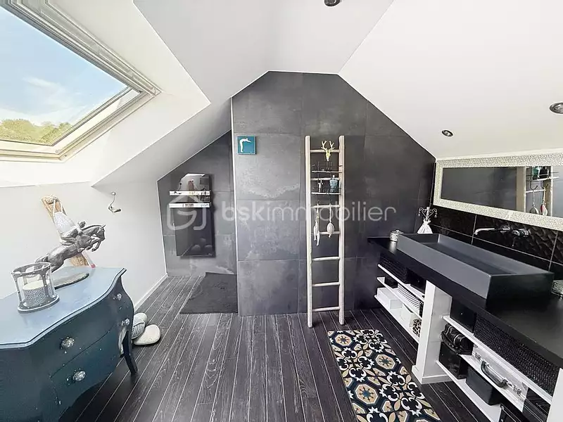 Maison, 180 m²