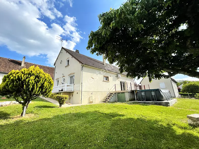 Maison, 148 m²