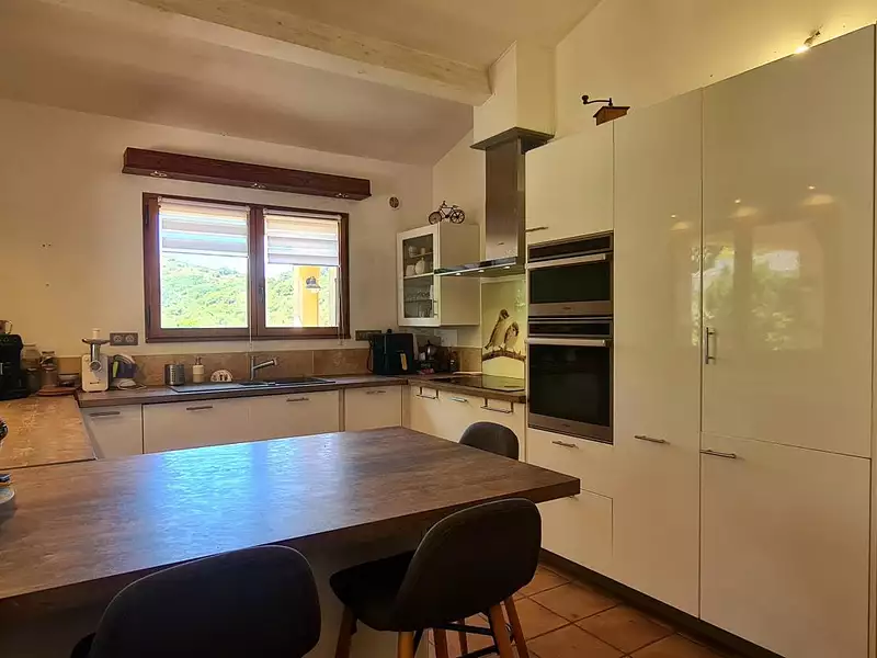 Maison, 144 m²