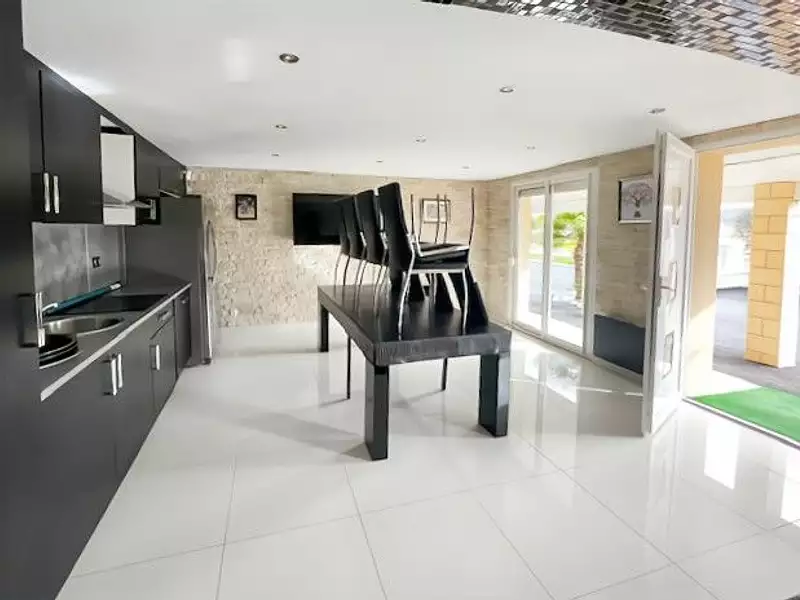 Maison, 96 m²
