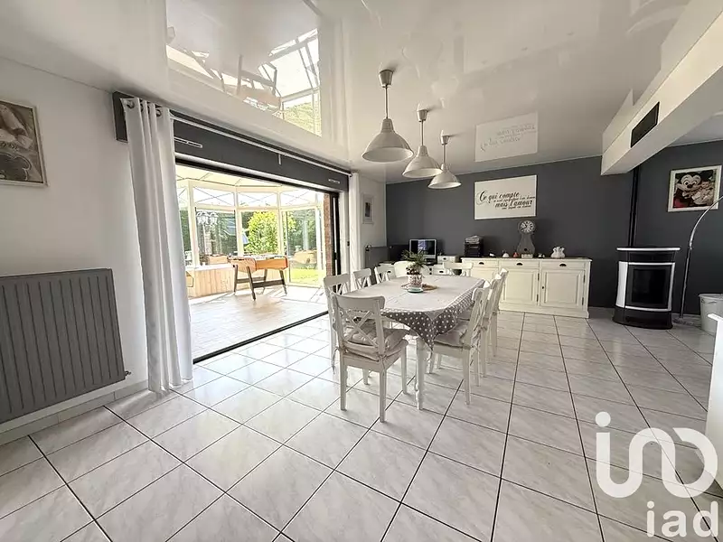 Maison, 186 m²