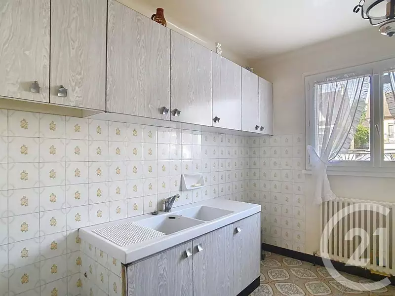 Maison, 279 m²