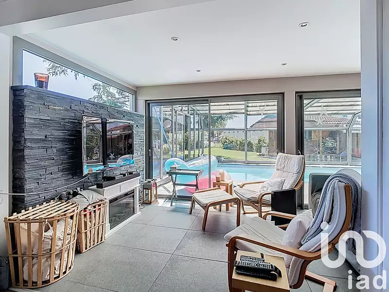 Maison, 179 m²