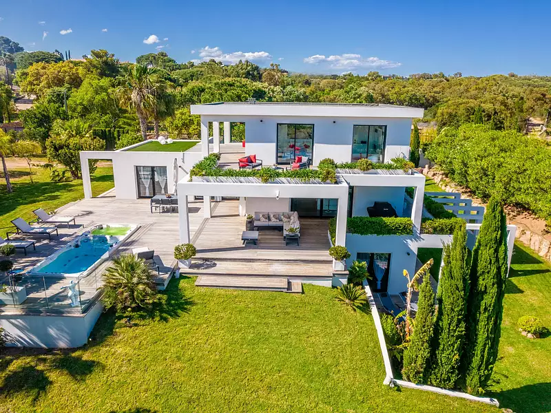 Maison, 278 m²