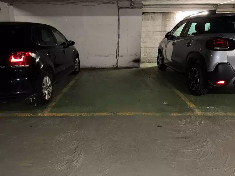 Parking, 10 m²
