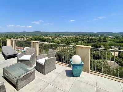 Maison, 232 m²
