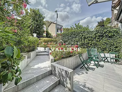 Maison, 250 m²