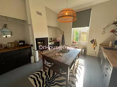 Maison, 350 m²