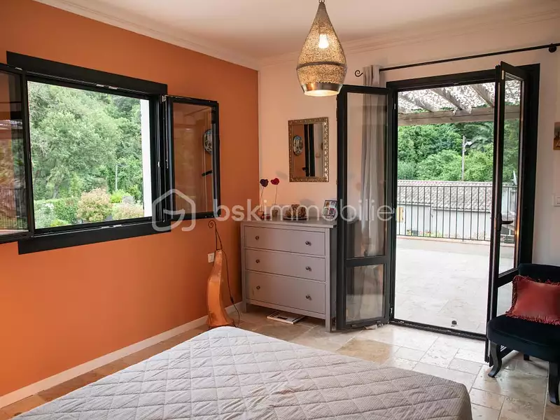 Maison, 262 m²