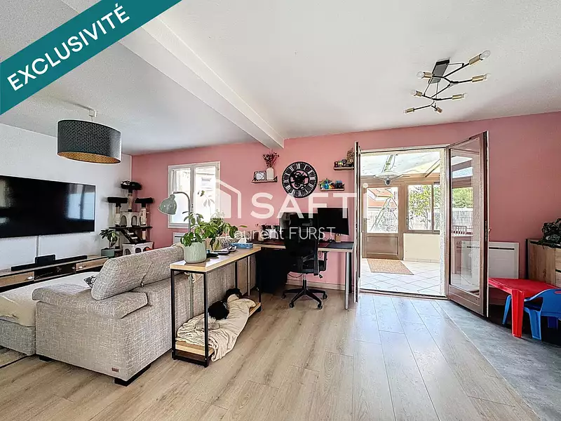 Maison, 102 m²