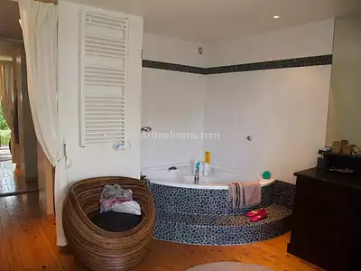 Maison, 286 m²