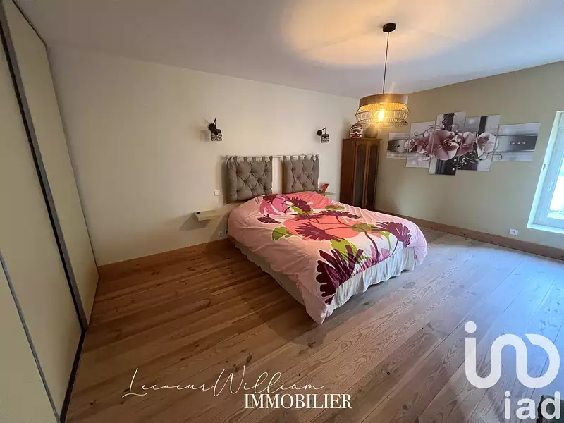 Maison, 236 m²