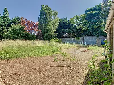 Terrain, 1 131 m²