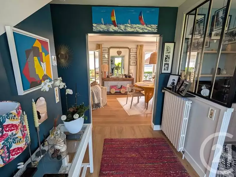 Maison, 162 m²