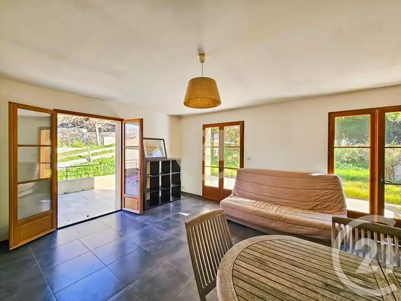 Maison, 222,2 m²