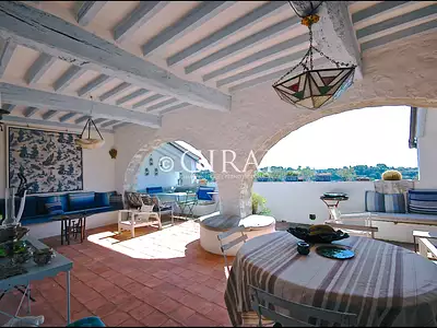 Maison, 400 m²