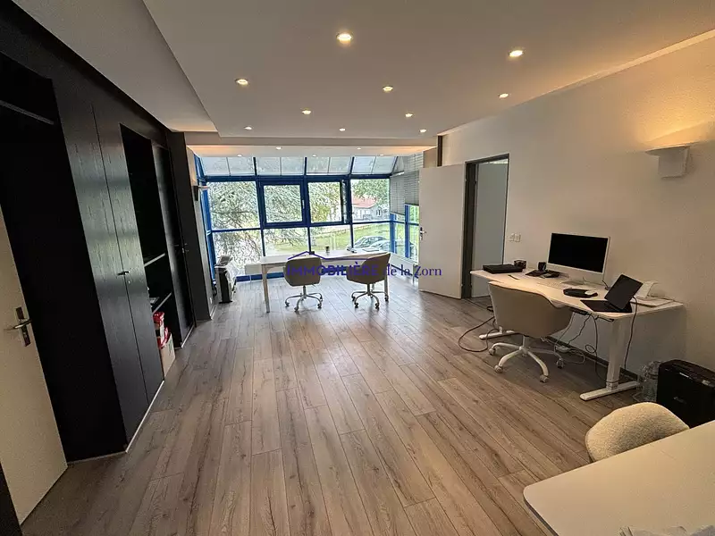 Divers, 323 m²