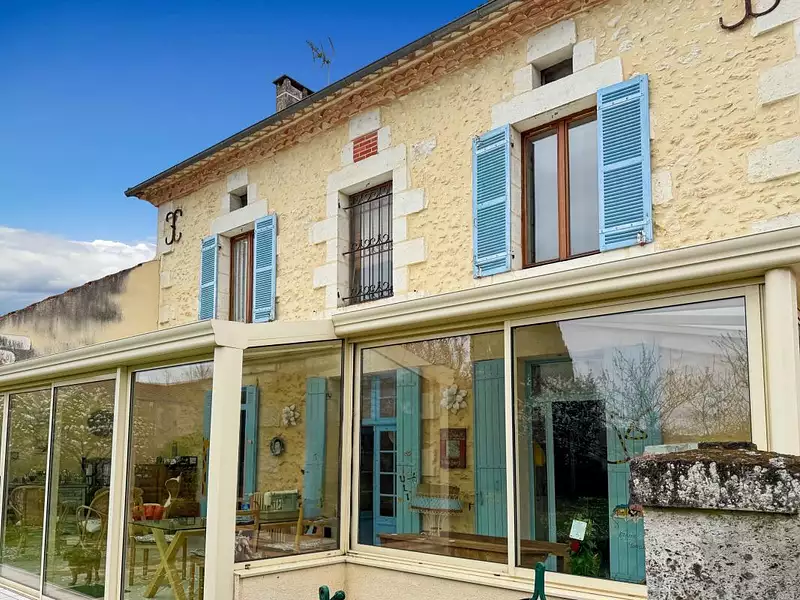 Maison, 246 m²