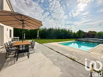 Maison, 165 m²