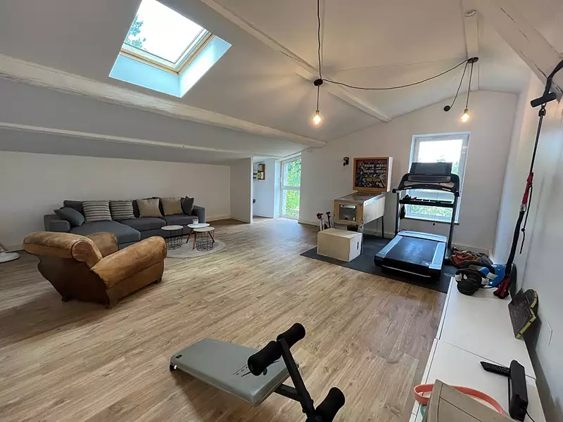 Maison, 317 m²