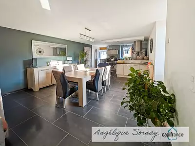 Maison, 93 m²