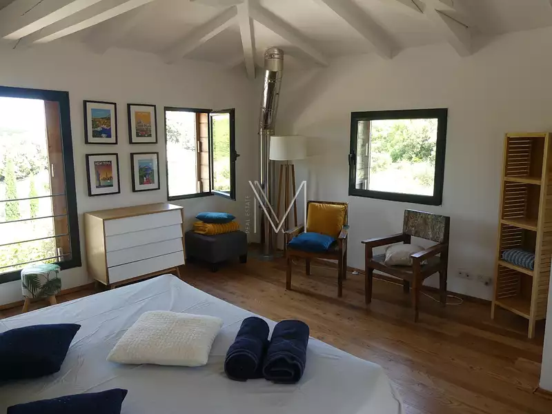 Maison, 180 m²