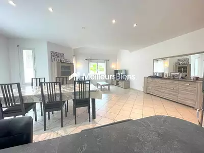 Maison, 193 m²