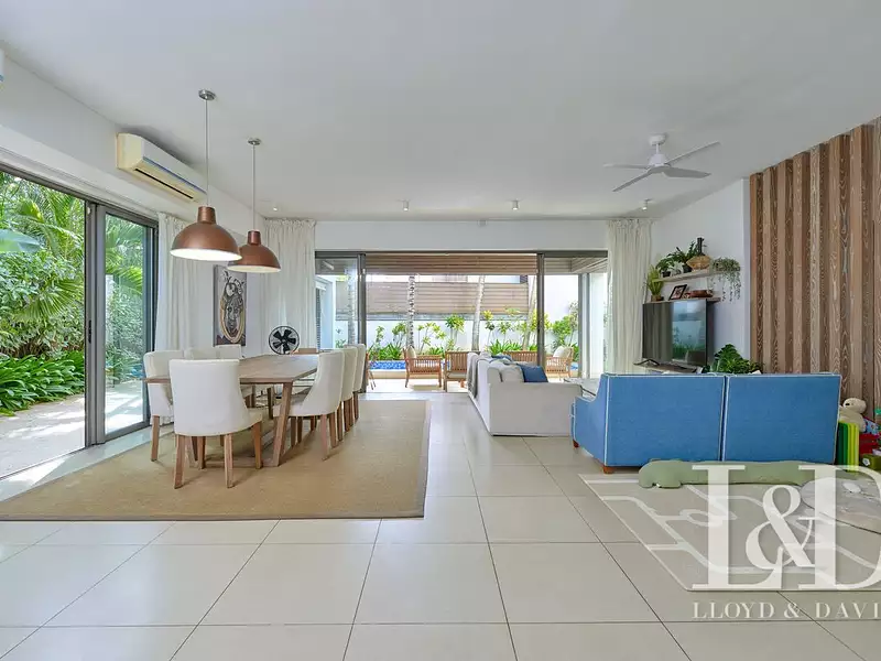 Maison, 240,1 m²