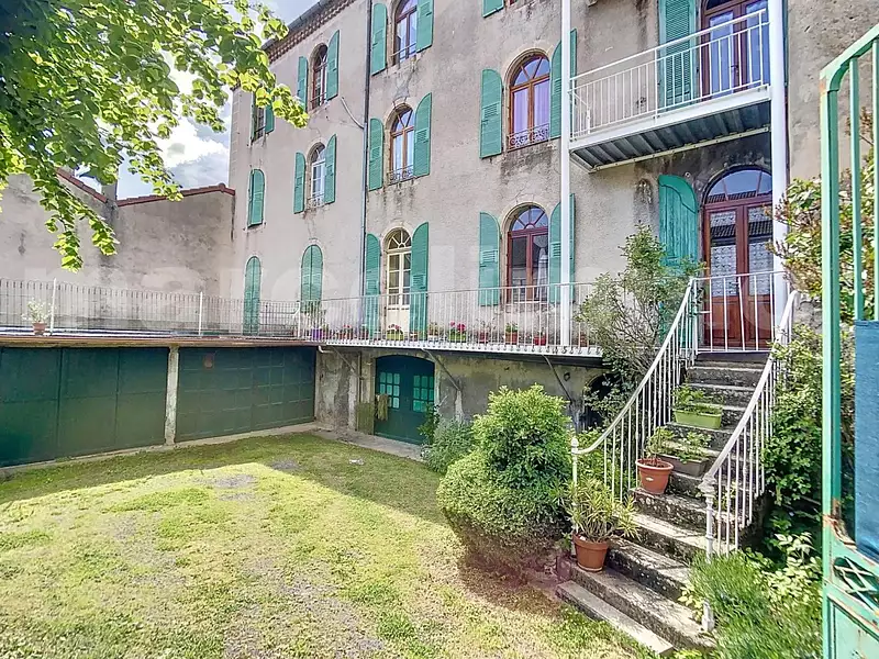 Immeuble, 545 m²