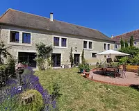 Maison, 560 m²